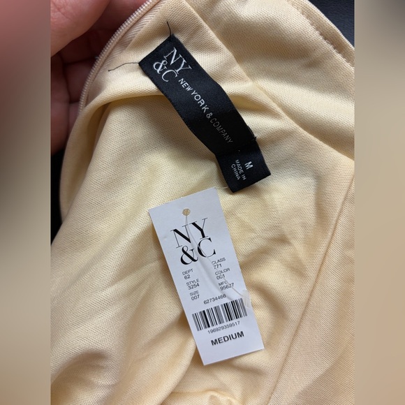 NWT New York & Company Gold Sequin Long Sleeve Dress Size M - Picture 10 of 11